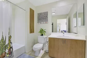 3090 Glascock St, Oakland, CA 94601 - Photo 17