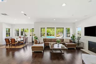 201 Willowbrook Ln, Moraga, CA 94556 - Photo 7