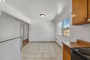 2828 22nd Ave, Oakland, CA 94606 - Photo 27