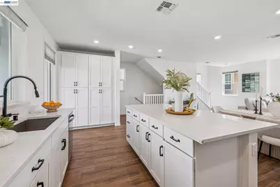 24170 Amaranth Loop, Hayward, CA 94541 - Photo 9