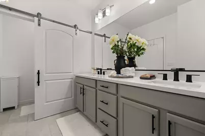 2836 Tradewind Dr, Alameda, CA 94501 - Photo 19