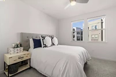 2836 Tradewind Dr, Alameda, CA 94501 - Photo 15