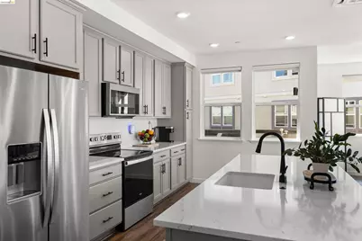 2836 Tradewind Dr, Alameda, CA 94501 - Photo 7