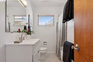 2729 Del Monte Ave, El Cerrito, CA 94530 - Photo 37