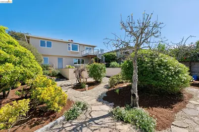 2729 Del Monte Ave, El Cerrito, CA 94530 - Photo 49