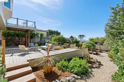 2729 Del Monte Ave, El Cerrito, CA 94530 - Photo 45