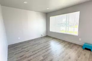 7715 18th St, Sacramento, CA 95832 - Photo 5