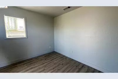 7715 18th Street, Sacramento, CA 95832 - Photo 9