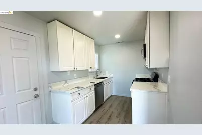 7715 18th Street, Sacramento, CA 95832 - Photo 13