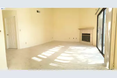 21103 Gary Dr #304D, Hayward, CA 94546 - Photo 5