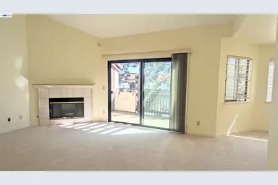 21103 Gary Dr #304D, Hayward, CA 94546 - Photo 3