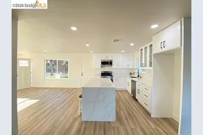 1832 Elkwood Dr, Concord, CA 94519 - Photo 17