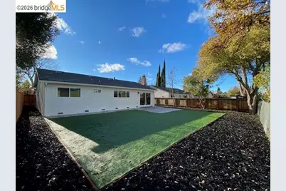 1832 Elkwood Dr, Concord, CA 94519 - Photo 33