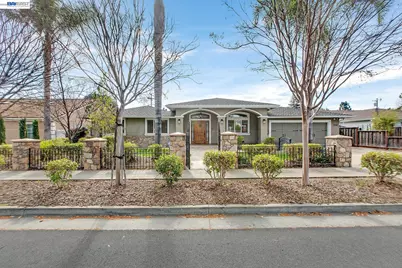 1358 Pine Ave, San Jose, CA 95125 - Photo 5