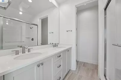 1933 Grand Street, Alameda, CA 94501 - Photo 45