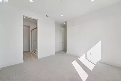 1933 Grand Street, Alameda, CA 94501 - Photo 43