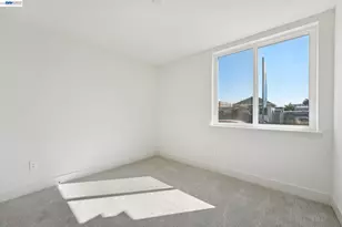 1933 Grand St, Alameda, CA 94501 - Photo 31