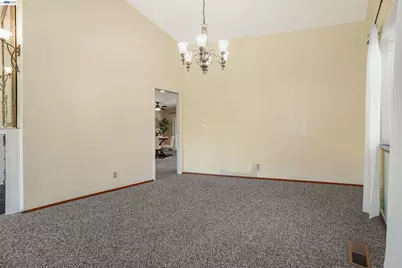 1349 Evans Pl, Livermore, CA 94550 - Photo 25