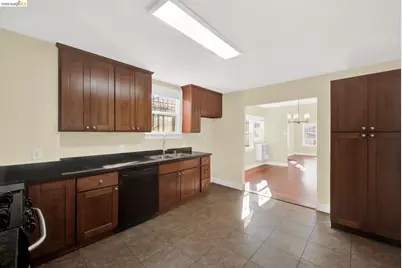 2681 79th Ave, Oakland, CA 94605 - Photo 25