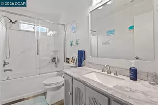 2121 Cody Ct, Stockton, CA 95209 - Photo 9