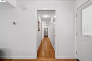 13048 Brookpark Rd, Oakland, CA 94619 - Photo 29