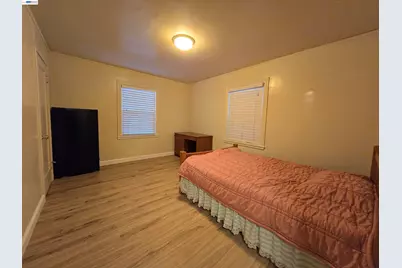 2917 Telegraph Ave, Berkeley, CA 94705 - Photo 11
