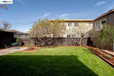 1321 Pearl St, Alameda, CA 94501 - Photo 35