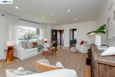 1321 Pearl St, Alameda, CA 94501 - Photo 5