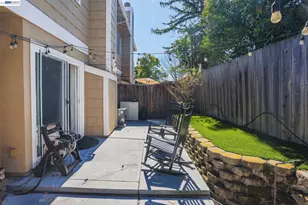 7584 Silvertree Ln, Dublin, CA 94568 - Photo 17