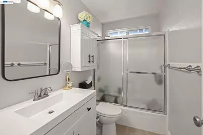 7584 Silvertree Ln, Dublin, CA 94568 - Photo 15