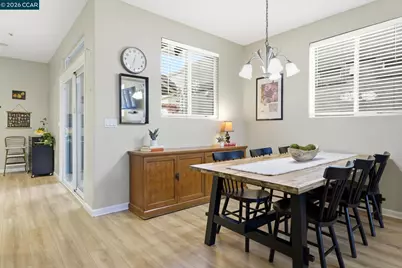 922 Oxford Ln, Brentwood, CA 94513 - Photo 5