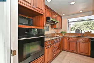 5091 St Celestine Ct, Concord, CA 94521 - Photo 13