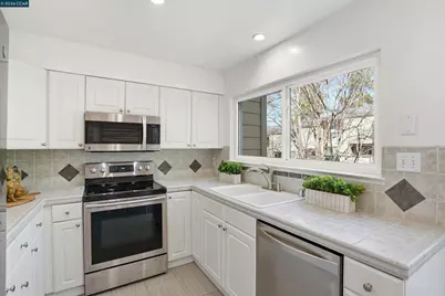 460 Woodminster Drive, Moraga, CA 94556 - Photo 5