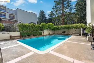 250 Whitmore St, Oakland, CA 94611 - Photo 39