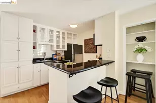 250 Whitmore St, Oakland, CA 94611 - Photo 25