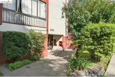 250 Whitmore St #304, Oakland, CA 94611 - Photo 5