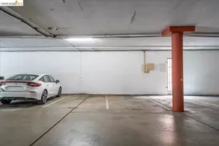 250 Whitmore St, Oakland, CA 94611 - Photo 53