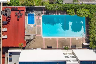 250 Whitmore St #304, Oakland, CA 94611 - Photo 55