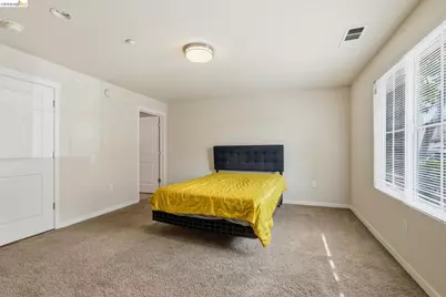 104 Serra Way, San Pablo, CA 94806 - Photo 19