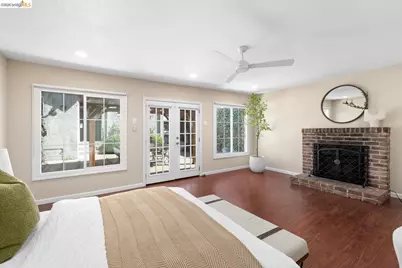 409 Pershing Dr, San Leandro, CA 94577 - Photo 43