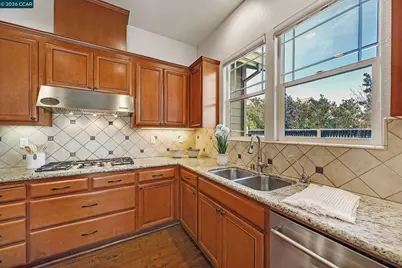 5 Pardi Ln, Clayton, CA 94517 - Photo 19