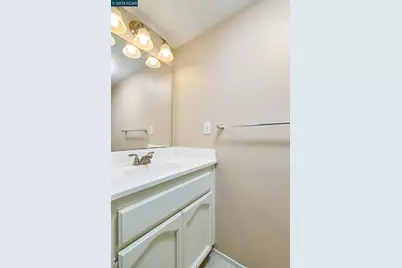 120 Persimmon Dr, Vallejo, CA 94589 - Photo 13