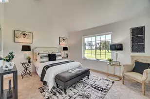 14359 Outrigger Dr, San Leandro, CA 94577 - Photo 13