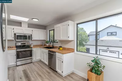 585 Studley St #4, Sonoma, CA 95476 - Photo 11