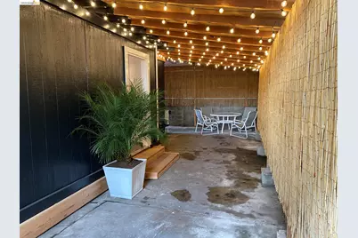 414 12th St, Oakland, CA 94606 - Photo 15