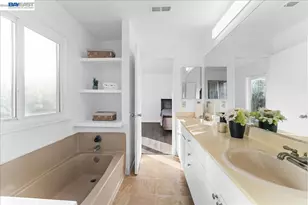 176 Bedford, Hercules, CA 94547 - Photo 35