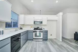 3879 Harvest Cir, Oakley, CA 94561 - Photo 11