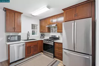 26147 Danforth Ln, Hayward, CA 94545 - Photo 11