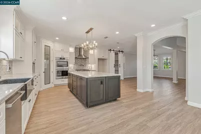 5647 Arcadia Circle, Discovery Bay, CA 94505 - Photo 11