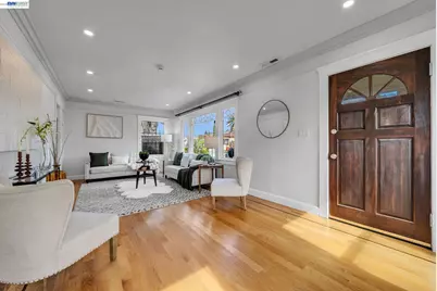 4471 Tulip Ave, Oakland, CA 94619 - Photo 7
